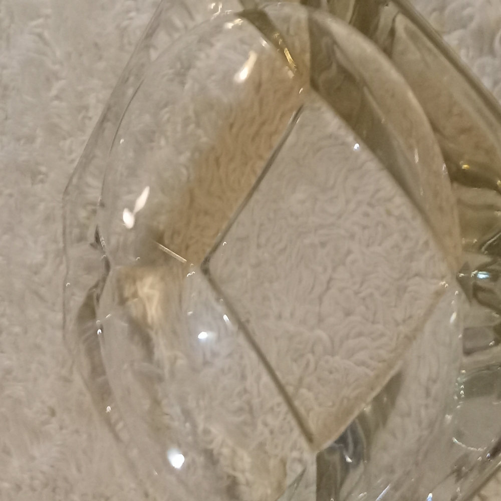 Glass - Picture 6 of 9